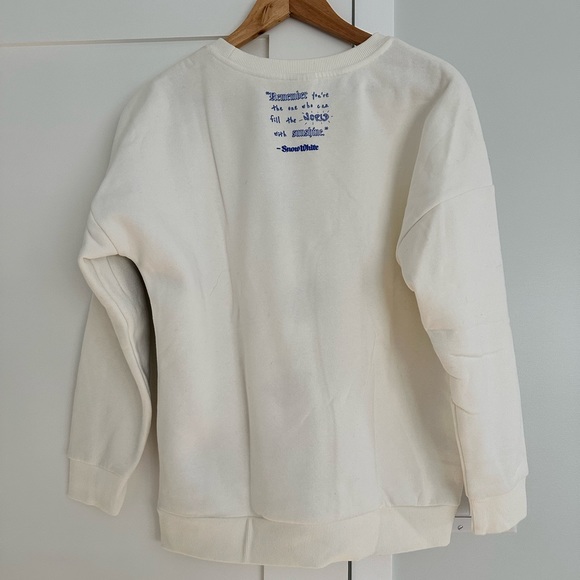 Disney Snow White Sweatshirt - Picture 4 of 4